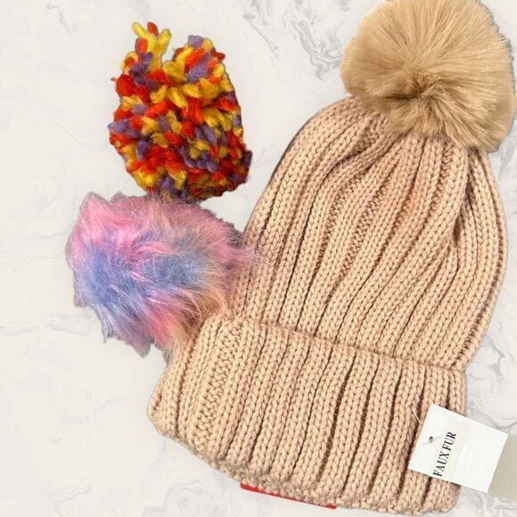 NWT Nordstrom BP. Bundle of two Ribbed Beanie with Interchangeable Faux Fur Pom - Picture 3 of 3